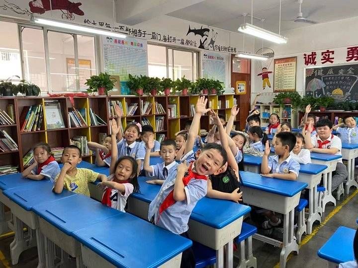 愿望|写愿望、入少先队……临沂第一实验小学学生举行庆六一特色活动