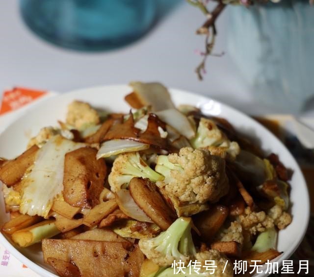 花菜莲藕炒肉片!