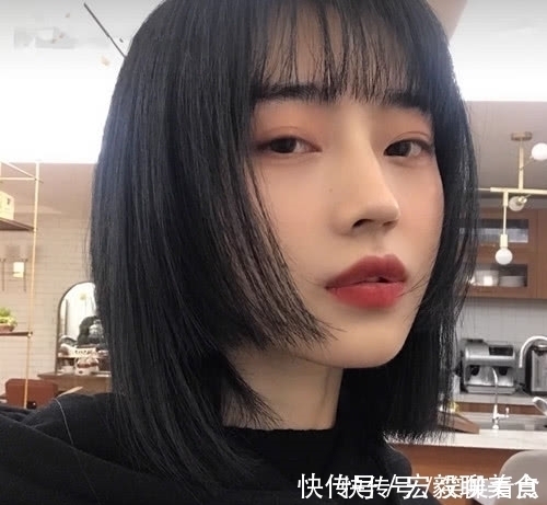 大圆脸|圆脸女生拒绝光明发型,几款减龄显瘦发型了解下,直男都眼前一亮