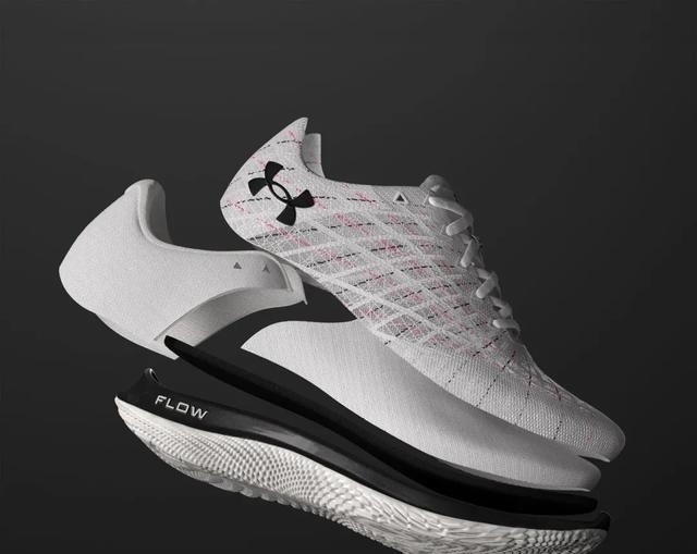 跑鞋 库里8与跑鞋共底的设计,究竟是创新还是失误?