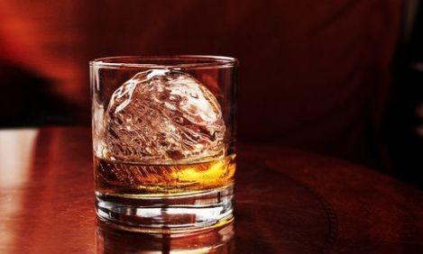  健康|男性年龄越大，前列腺增生越重，男性50岁后，4种食物尽量少碰