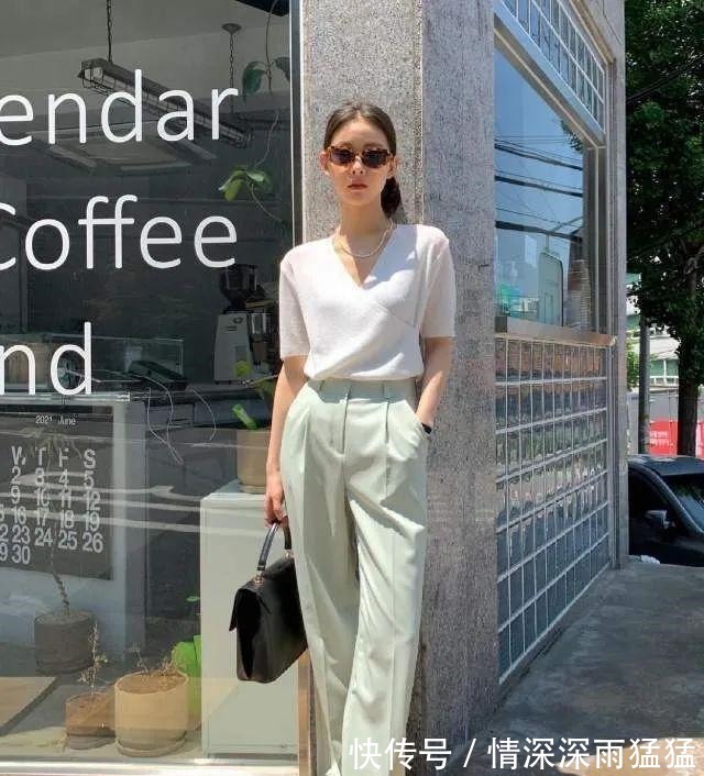 小楠 清透感更清爽迷人!女生夏日浅牛油果色日常搭配推荐!