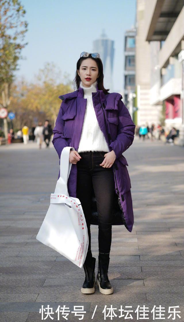 冬季穿搭拒绝平庸，实用的“毛衣+长裤”学起来，基础款也很时髦