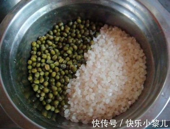 孩子|如何将大米和绿豆分开?熊孩子超市闯祸,万能网友贡献“小妙招”