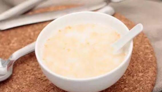 晚上不適合吃3種食物，影響睡眠，還降低免疫力，平時吃過幾種呢