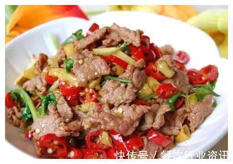 美食推荐:回锅藕片、火爆泡椒腰花、小炒鱼干、小炒牛肉的做法