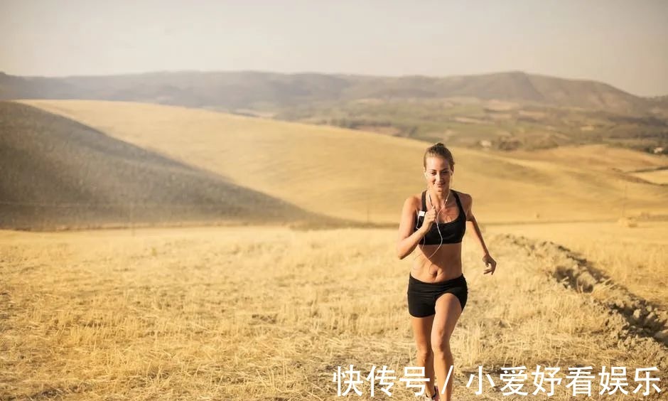 晨跑|长期坚持早起晨跑、洗澡、早餐、上班的人最后会怎样?