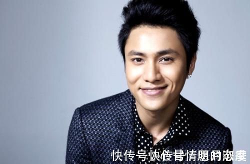 佛经#陈坤手抄佛经:笔法清秀有力,是真正难得一见的好书法