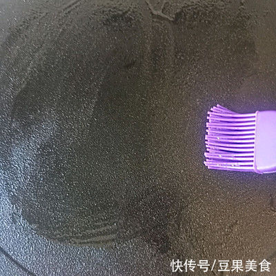 煎饼果子|天津最爱的早餐～煎饼果子这样吃，全家都喜欢