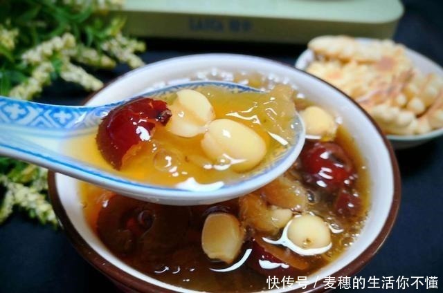 气色|年龄越大,气血越差,坚持每天吃碗它,香甜美味,气色慢慢补回来