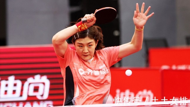 王曼昱|国乒女将连夺3亚军，被戏称又一个郭跃，但改进两点或成张怡宁