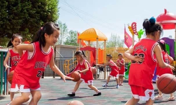 中国人|孩子们停止长高会有这3个表现,如果发现,说明身高定了型