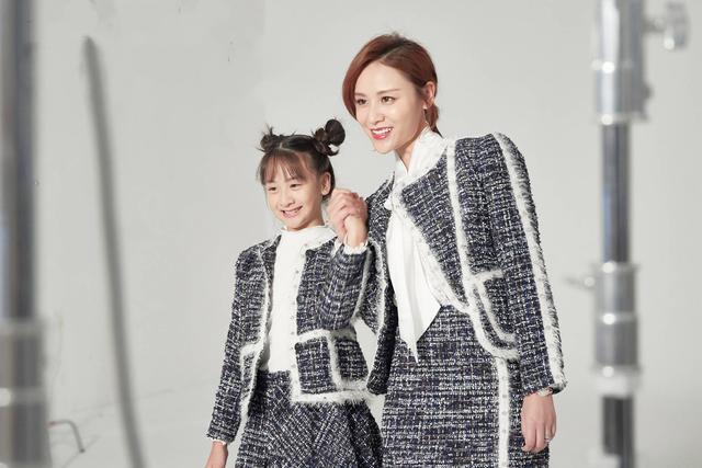 惜字如金|叶一茜晒与女儿聊天记录,森碟惜字如金,网友高冷小女神