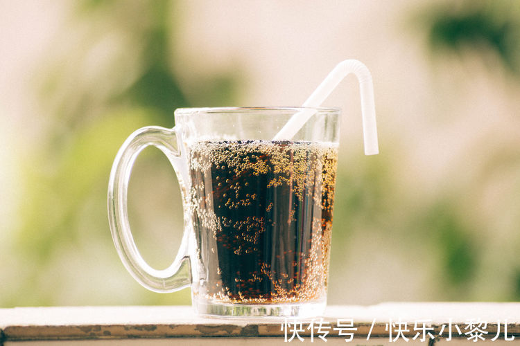 咖啡因|10种食物会“偷”娃身高,很多父母还经常给孩子买,别再坑娃了