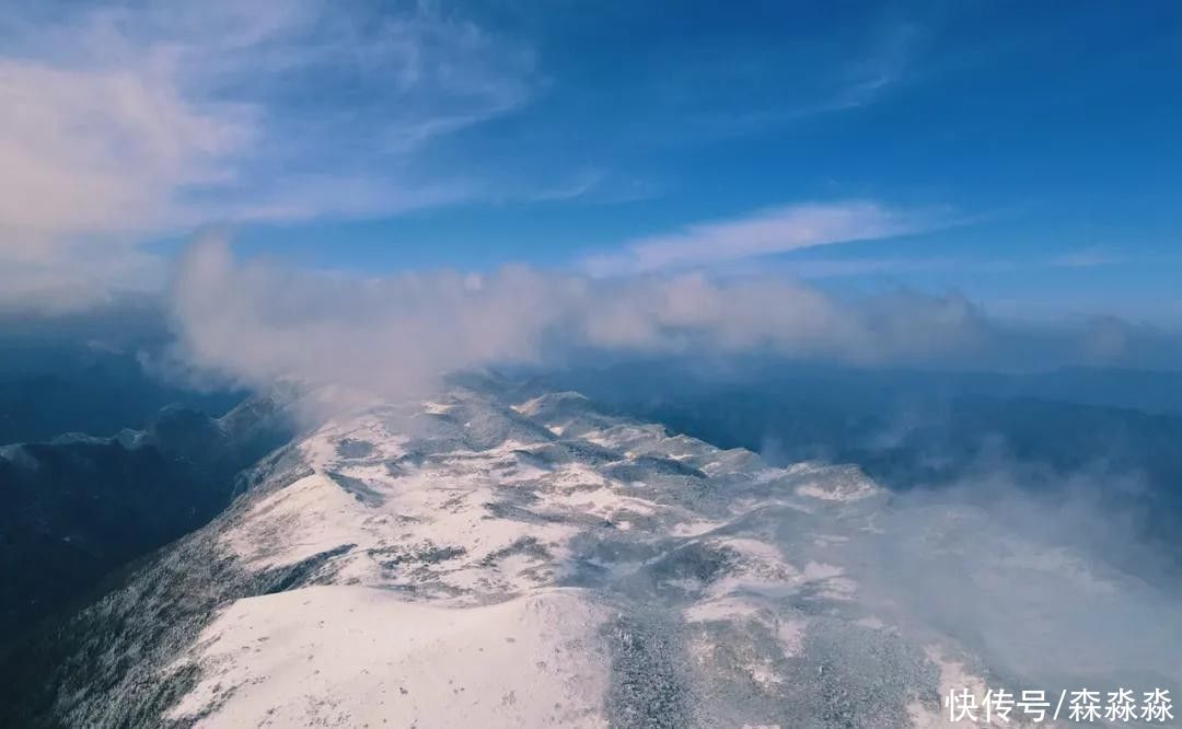 山下|十里风雪天涯路，秦岭雪乡留下吧，紫柏山下是我家