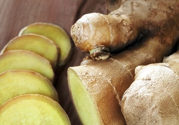 生姜用白醋泡一泡厲害了,老一輩人都在用,解決了很多人的煩惱