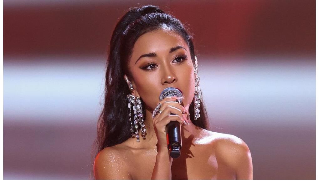 助教|汪峰的問題問出了觀眾的心聲，黃霄雲的“搖頭回應”令人尷尬