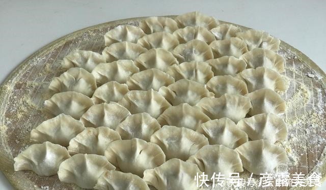 食材|这食材是个宝,用它包饺子吃特鲜美,还能清脂降血糖,不懂太可惜!