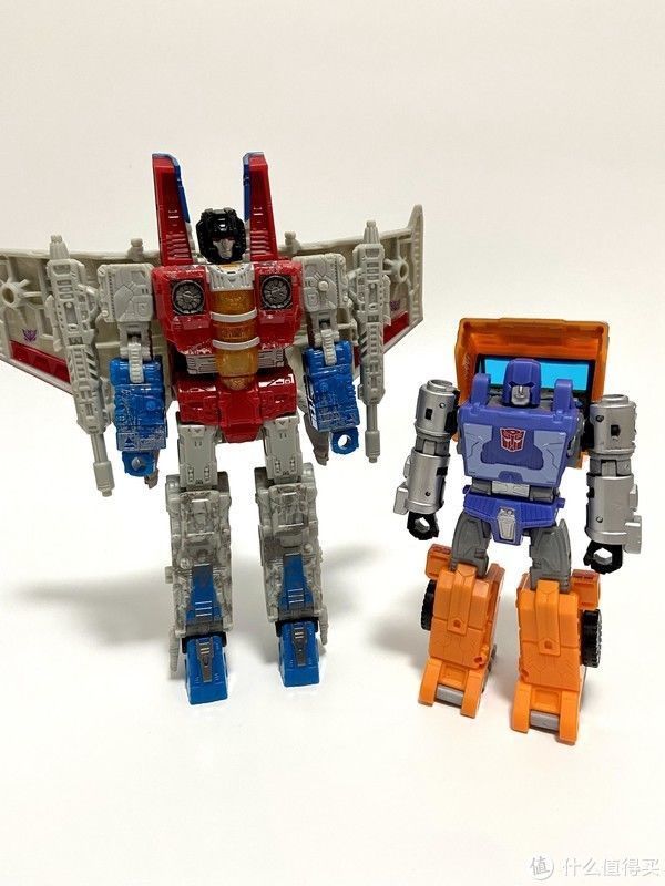 车形态|变形金刚玩具 篇三十七:这个小家伙不简单——王国鲁莽把玩分享