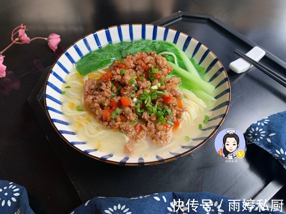 味道|晒晒早餐,10分钟就端上桌,做法简单,味道却特别赞,老少都爱吃