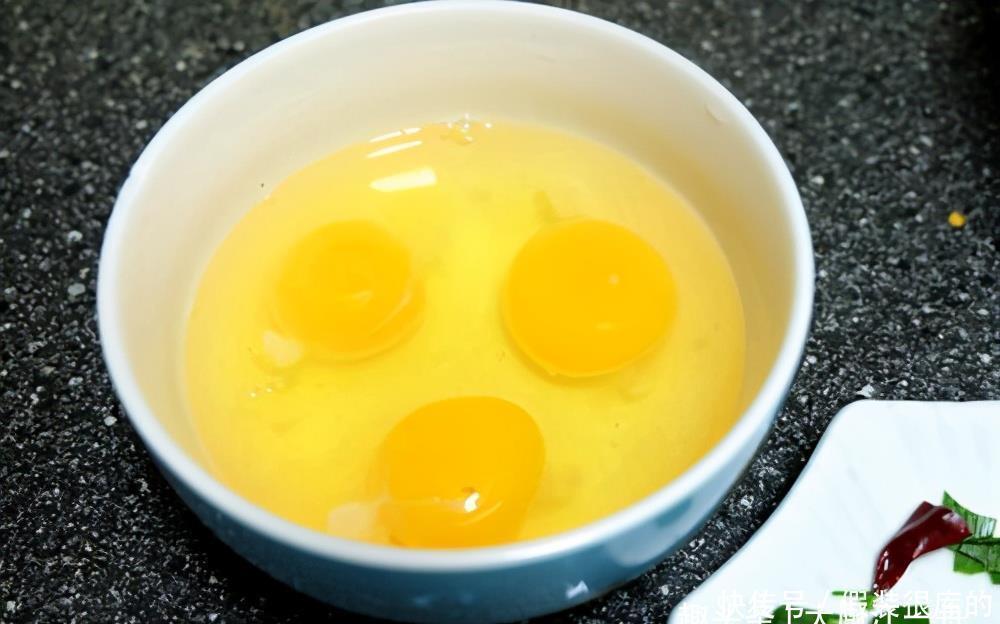 烀饼|玉米面稀有的做法,20多年头一次吃,不用和面,低脂又解馋