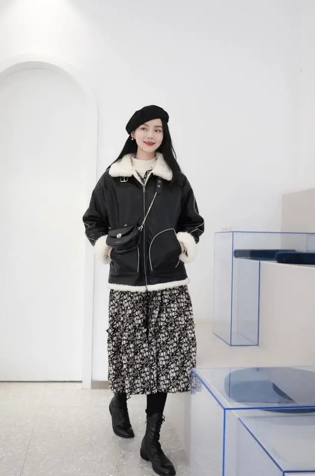 寒冬已至，保暖的“毛绒外套”火了起来，时髦又百搭，潮人都爱穿