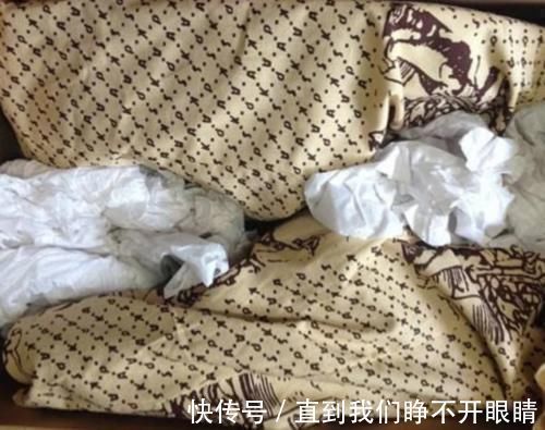 异味儿 买鞋子时,鞋子里的“那团纸”千万不要扔,别不当回事了,快看看