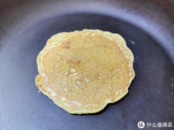 快手又营养的早餐,牛奶、鸡蛋、碳水一个都不少,一周五天不重样