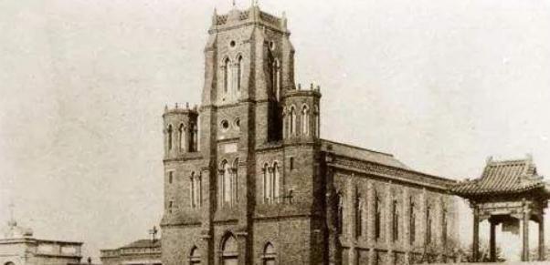 潘小瑛|三篇文章成晚清爱国女神，千万男儿非她不娶，史学家这是个男人