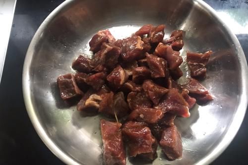 春天，遇到这菜再贵也要吃，天然的“长高食谱”，孩子多吃