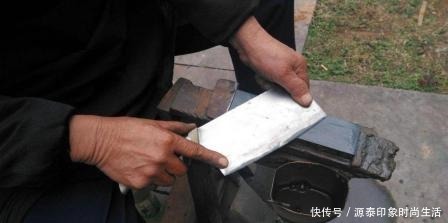 菜刀前面有个小孔,还有这4个妙用,后悔知道晚了!