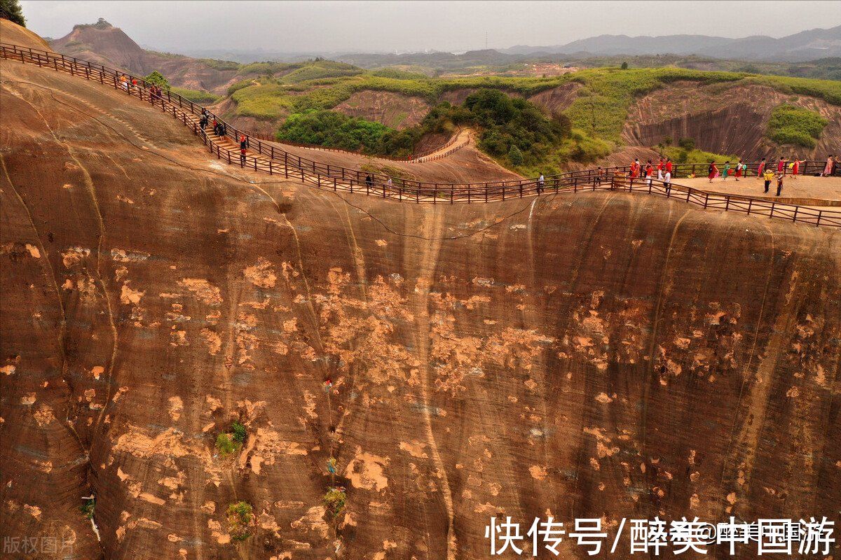 游览|探访高椅岭旅游区，红岩绿水，险寨奇涧，平湖倒影