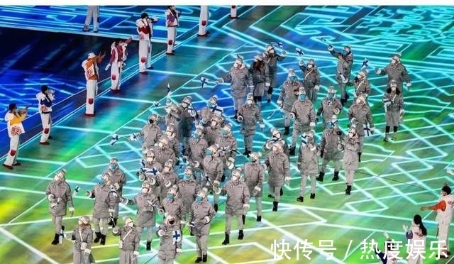 大衣|冬奥成羽绒博览会?意大利穿阿玛尼加拿大人气高,中国队大衣独特