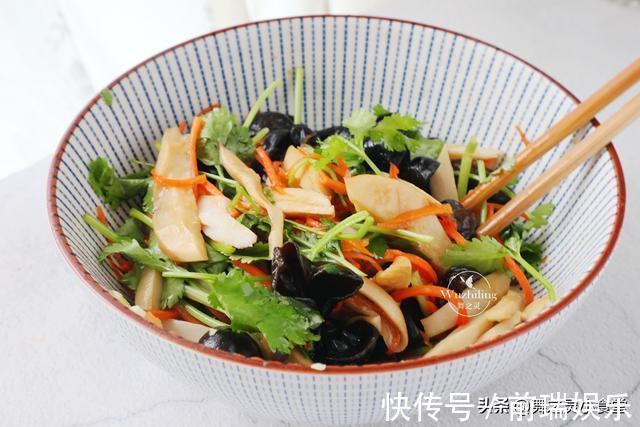 纤维素|50岁阿姨晚餐这么吃,常被认成儿子姐姐,脸蛋光滑裸妆都美