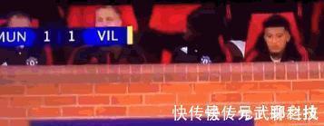 范德贝克|无能狂怒!曼联水货暴露臭脾气,丢口香糖抗议,索帅这回做对了