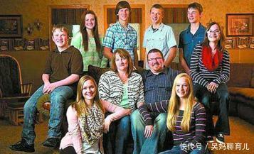 奶粉|世界首例7胞胎，每天42瓶奶粉，52个尿片，23年了，现状令人羡慕