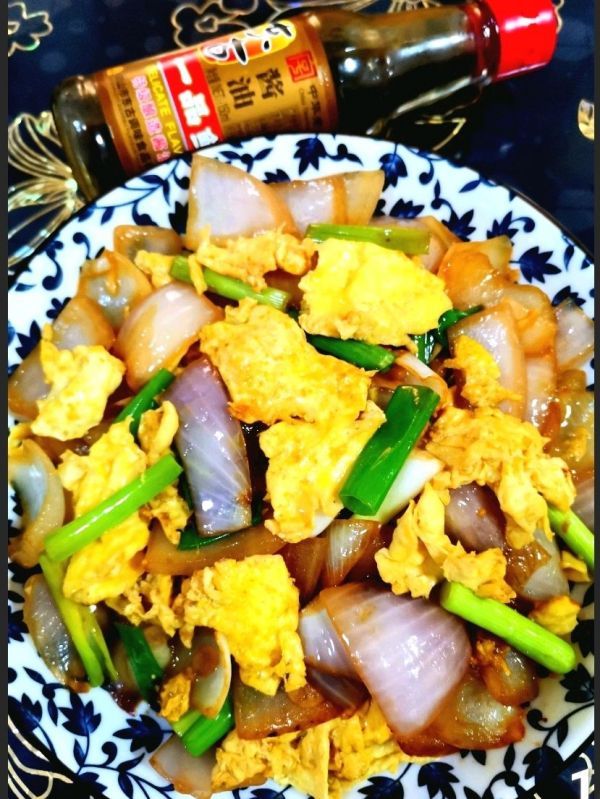 洋葱炒鸡蛋|洋葱炒鸡蛋