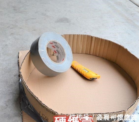 人造石|用纸板将水泥框起来现浇,人造石铺院子地面,比纯打水泥性价比高