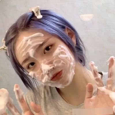 满脸|青春期女生总是满脸大油田,日常坚持“3小事”,从此做个爽妹子