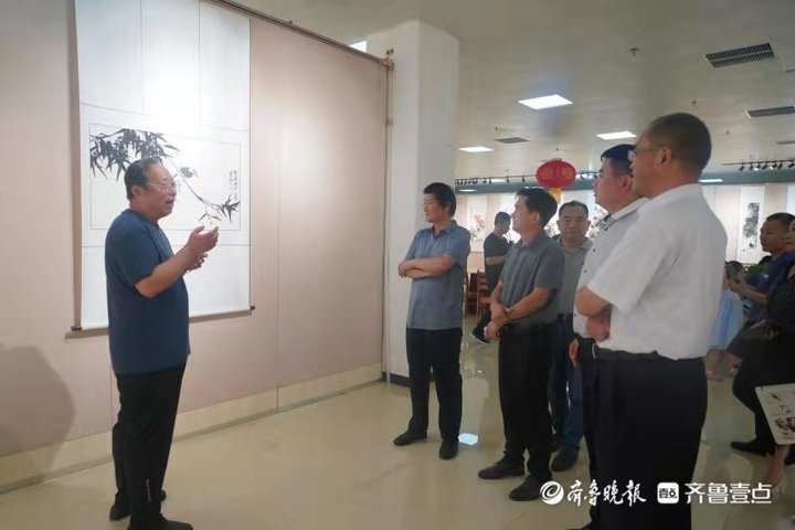 齐鲁壹点|成武书画家王圣鹏“我在展厅讲书画”系列活动开幕