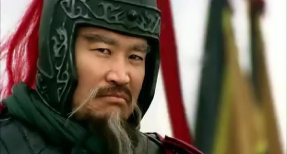 反而|宋江为何不学方腊做皇帝,反而一心想要招安?有2个原因