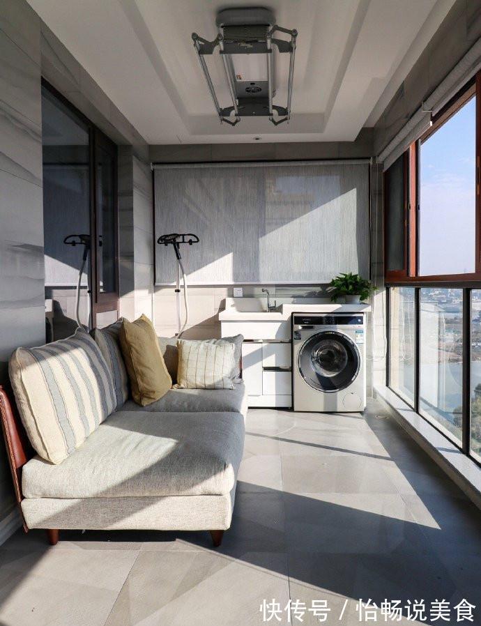 墙面|100平米两居室,全屋简洁大方又通透,沙发墙这样装,实在漂亮