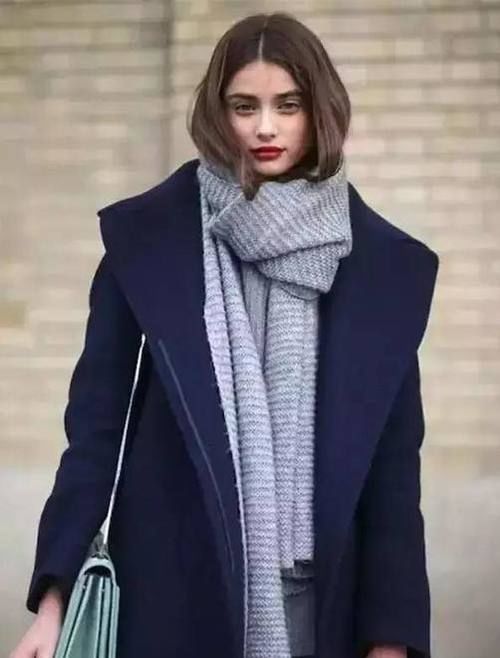 冬季围巾怎么搭配才保暖又时髦？记住这4个小技巧就足够了
