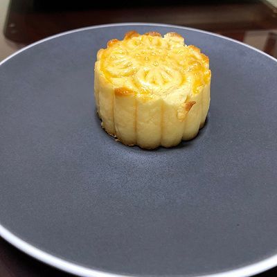 蛋黄水|流心奶黄月饼