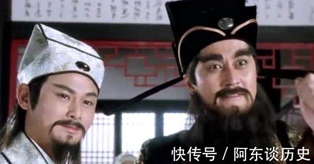 乾隆|千古绝对! 上联 “本日飞机飞日本”, 下联真是太经典了！