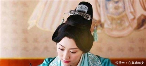 她是和李清照齐名的才女,只因写下一本书,被中国女子误解两千年