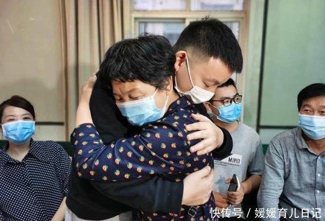 错换人生28年，亲生儿子成“农村娃”，在医院抱错孩子难么？