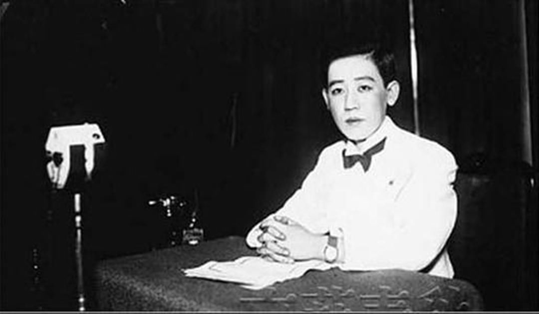 玷污|川岛芳子罕见老照片:图一养父将其玷污,图八是其被执行枪决现场