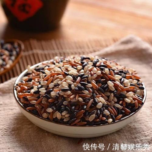 金耳|建议中老年人:别舍不得花钱!多吃下面这些食物,营养美味气色好