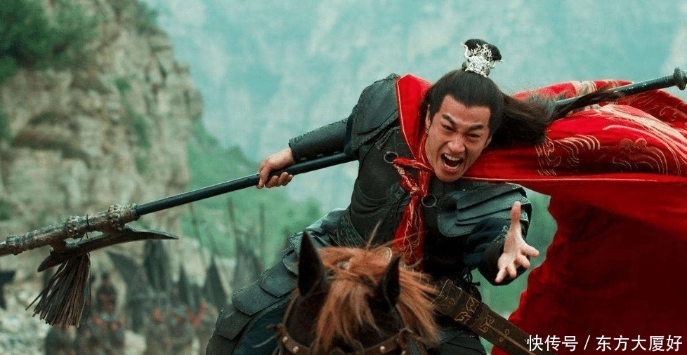 曹营|张飞有多厉害,能和曹营猛将许褚大战多少回合?能击败吕布吗?